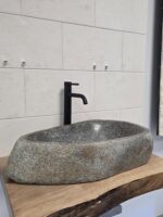 Мивка от речен камък 65/37/15 см N6