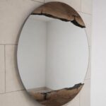 Кръгло огледало с акцент от Орех 70 см N2